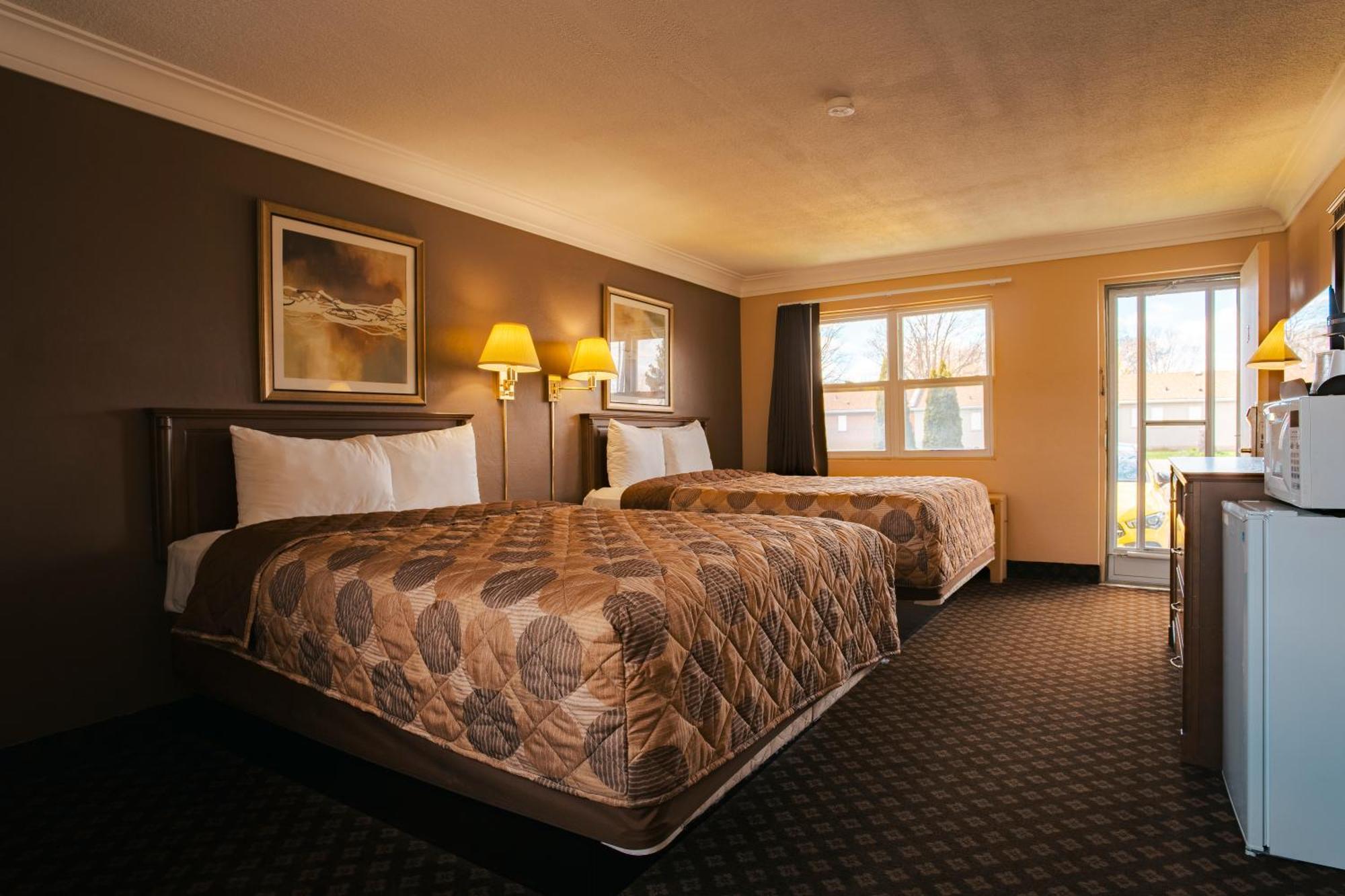 Faulds Motel Sarnia Exterior foto